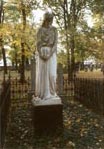 Grabdenkmal fuer Olga Malcomess Garnisonfriedhof